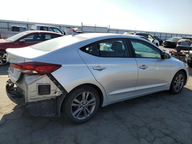 Photo 2 VIN: 5NPD84LF9HH055868 - HYUNDAI ELANTRA SE 