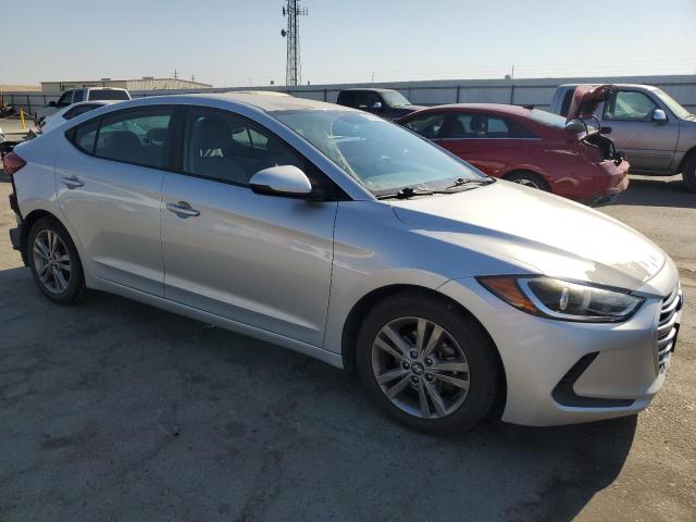 Photo 3 VIN: 5NPD84LF9HH055868 - HYUNDAI ELANTRA SE 