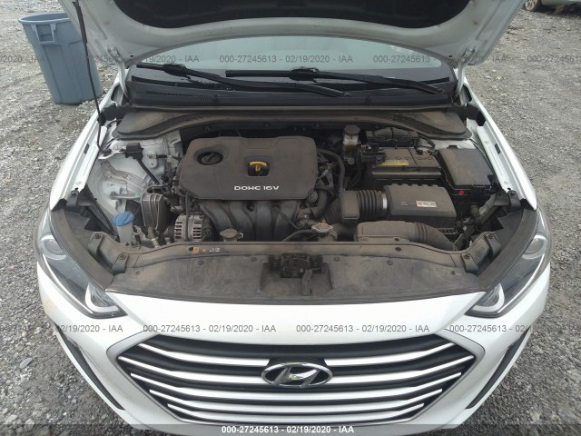 Photo 9 VIN: 5NPD84LF9HH058933 - HYUNDAI ELANTRA 