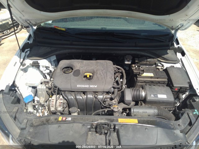 Photo 9 VIN: 5NPD84LF9HH071794 - HYUNDAI ELANTRA 