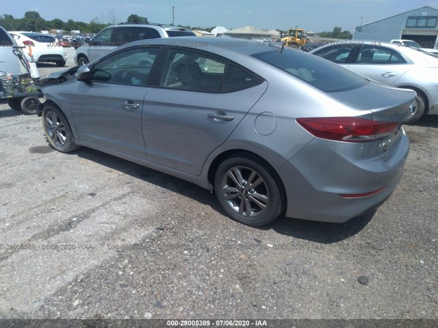 Photo 2 VIN: 5NPD84LF9HH072881 - HYUNDAI ELANTRA 