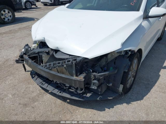 Photo 5 VIN: 5NPD84LF9HH074100 - HYUNDAI ELANTRA 