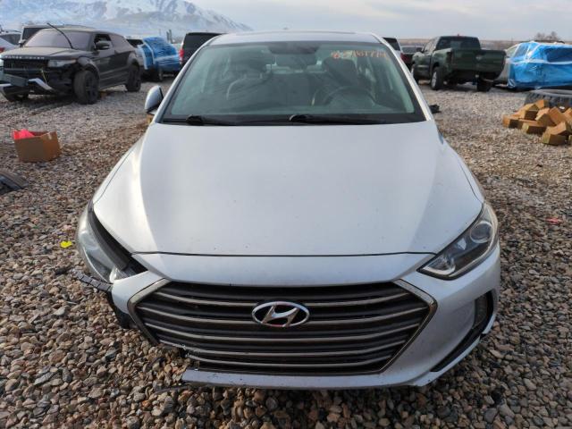 Photo 4 VIN: 5NPD84LF9HH077157 - HYUNDAI ELANTRA SE 