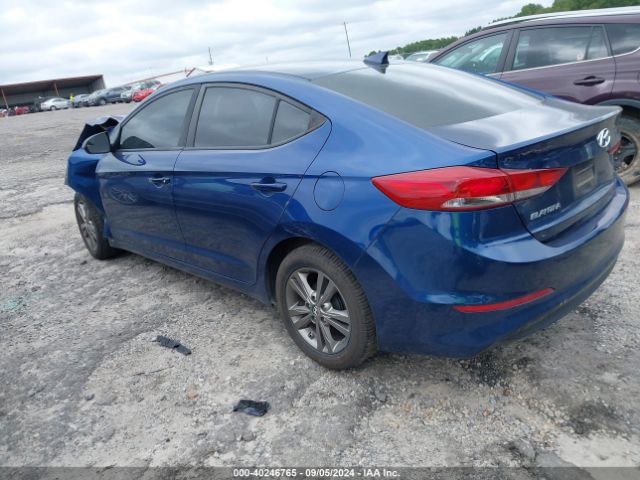 Photo 2 VIN: 5NPD84LF9HH079538 - HYUNDAI ELANTRA 