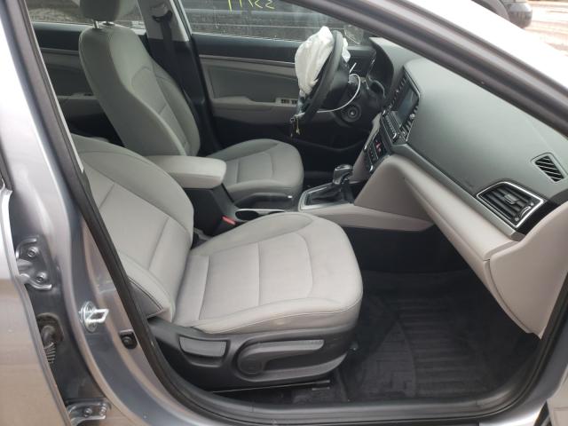 Photo 4 VIN: 5NPD84LF9HH080026 - HYUNDAI ELANTRA SE 