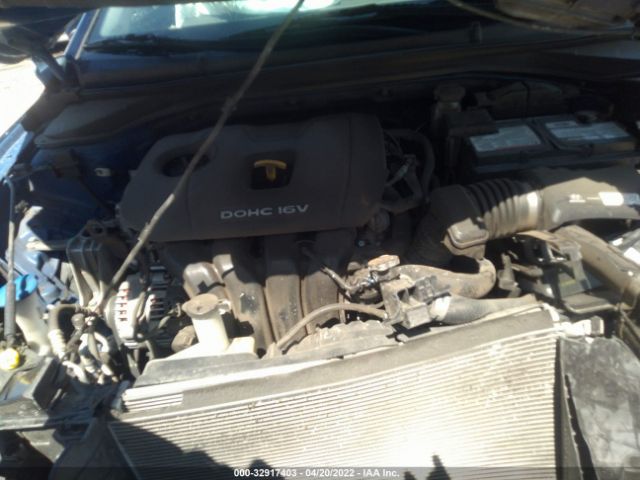 Photo 9 VIN: 5NPD84LF9HH084805 - HYUNDAI ELANTRA 