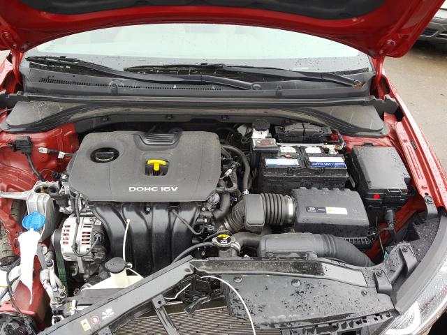 Photo 6 VIN: 5NPD84LF9HH102106 - HYUNDAI ELANTRA SE 