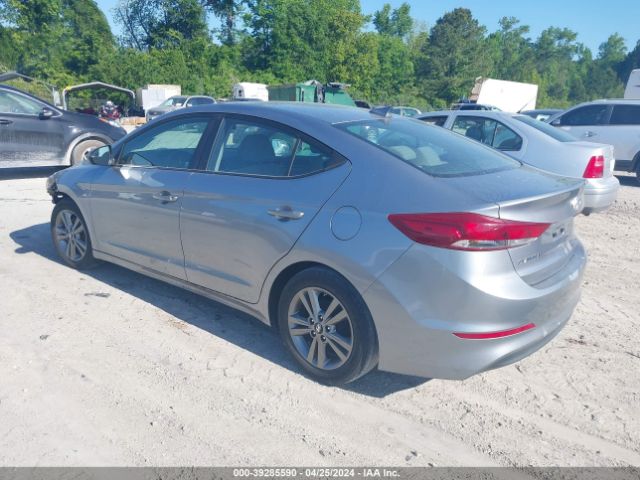 Photo 2 VIN: 5NPD84LF9HH103496 - HYUNDAI ELANTRA 