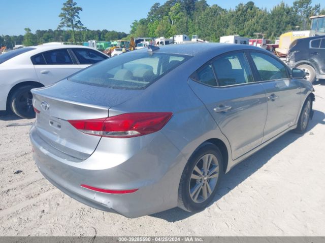 Photo 3 VIN: 5NPD84LF9HH103496 - HYUNDAI ELANTRA 