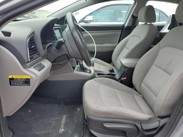 Photo 6 VIN: 5NPD84LF9HH106902 - HYUNDAI ELANTRA SE 