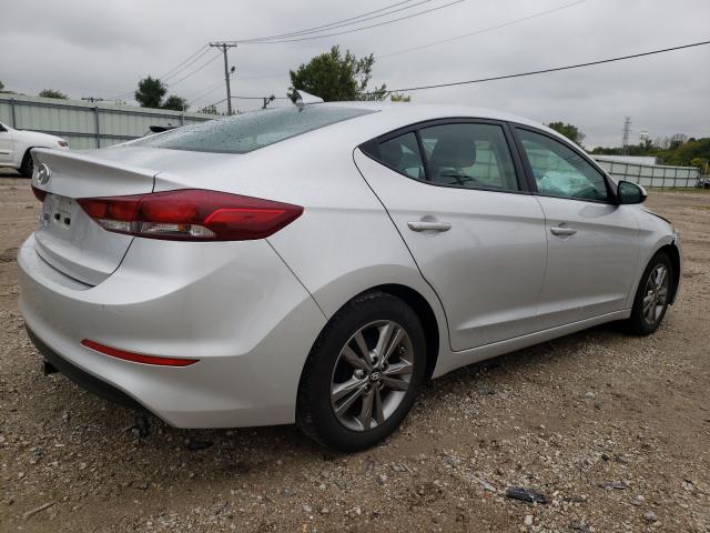 Photo 3 VIN: 5NPD84LF9HH111243 - HYUNDAI ELANTRA SE 