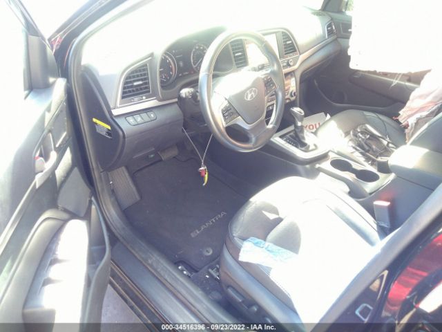 Photo 4 VIN: 5NPD84LF9HH116801 - HYUNDAI ELANTRA 