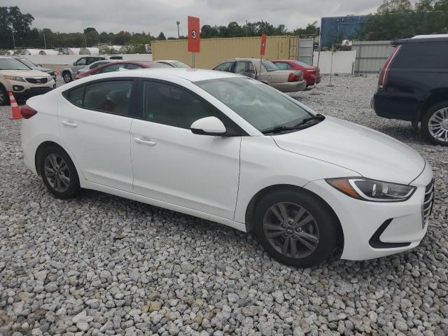 Photo 3 VIN: 5NPD84LF9HH121268 - HYUNDAI ELANTRA SE 