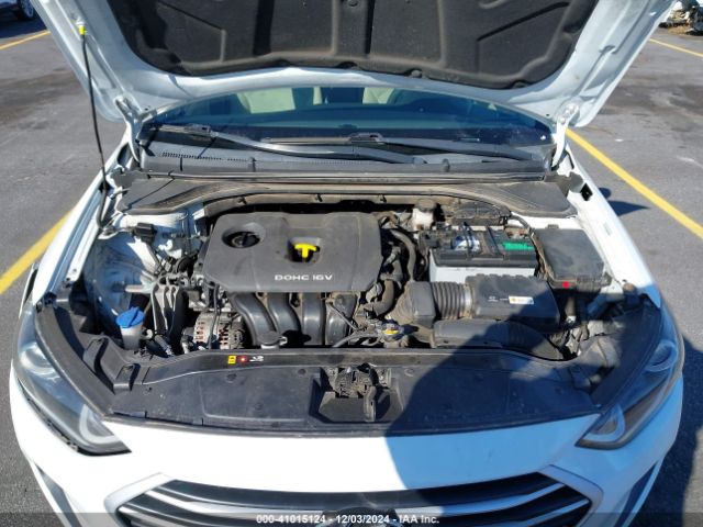 Photo 9 VIN: 5NPD84LF9HH136532 - HYUNDAI ELANTRA 