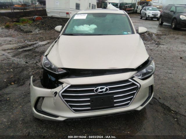 Photo 5 VIN: 5NPD84LF9HH143917 - HYUNDAI ELANTRA 