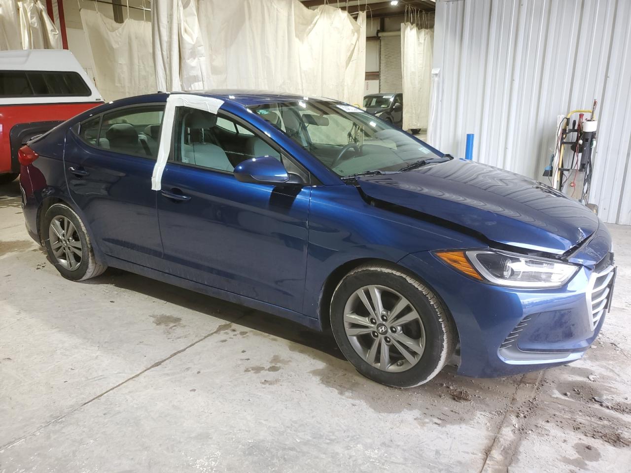 Photo 3 VIN: 5NPD84LF9HH145179 - HYUNDAI ELANTRA 