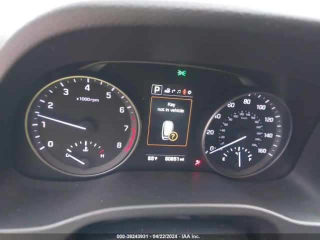 Photo 6 VIN: 5NPD84LF9HH147868 - HYUNDAI ELANTRA 