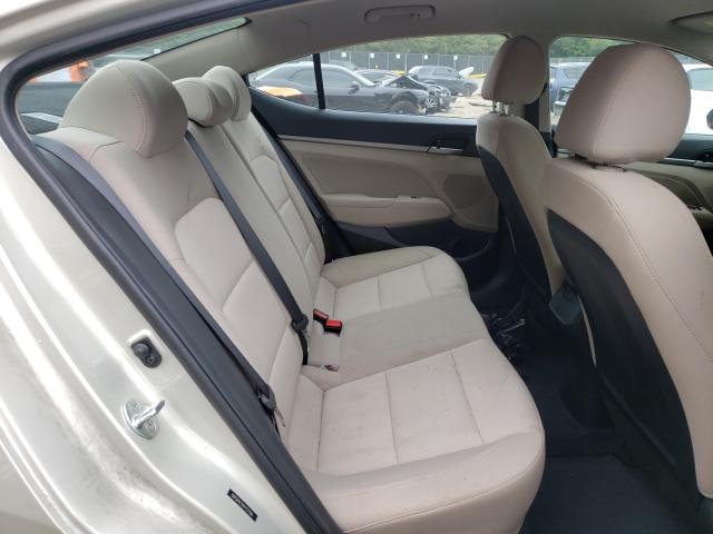 Photo 5 VIN: 5NPD84LF9HH157090 - HYUNDAI ELANTRA SE 