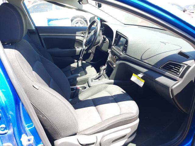 Photo 4 VIN: 5NPD84LF9HH157669 - HYUNDAI ELANTRA SE 