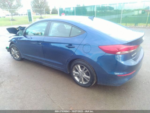 Photo 2 VIN: 5NPD84LF9HH164203 - HYUNDAI ELANTRA 