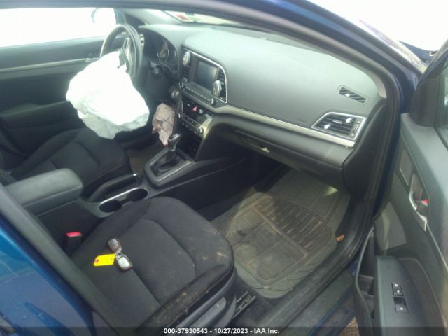 Photo 4 VIN: 5NPD84LF9HH164203 - HYUNDAI ELANTRA 