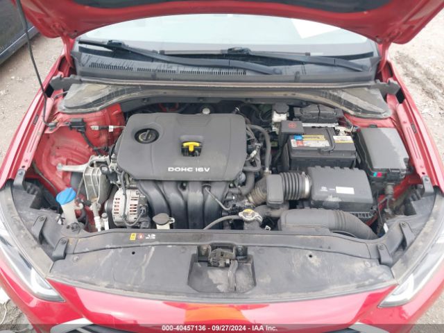 Photo 9 VIN: 5NPD84LF9HH165626 - HYUNDAI ELANTRA 