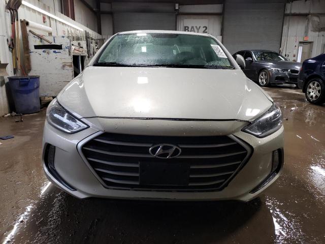 Photo 4 VIN: 5NPD84LF9HH168591 - HYUNDAI ELANTRA 