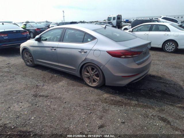 Photo 2 VIN: 5NPD84LF9HH168686 - HYUNDAI ELANTRA 