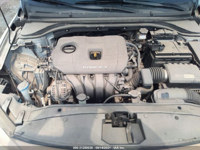 Photo 9 VIN: 5NPD84LF9HH168686 - HYUNDAI ELANTRA 