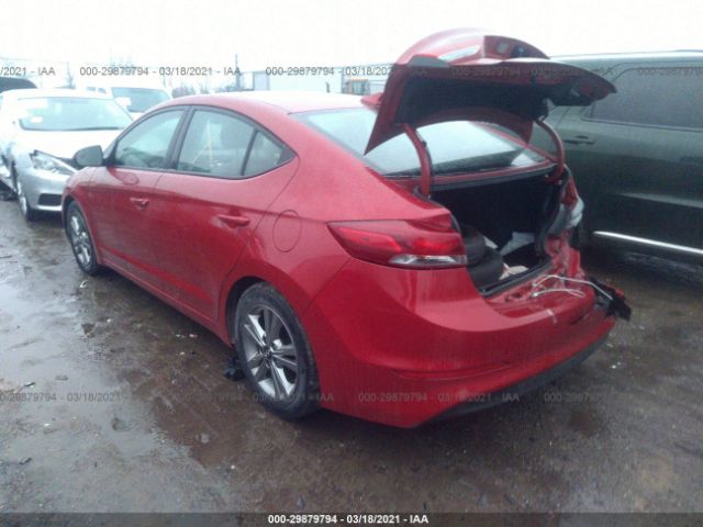 Photo 2 VIN: 5NPD84LF9HH169885 - HYUNDAI ELANTRA 