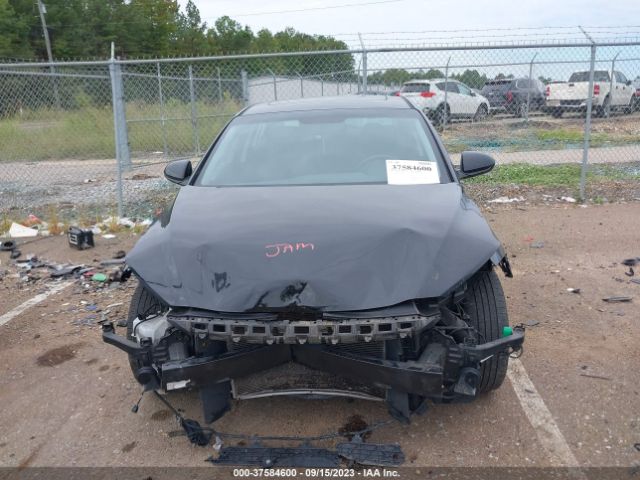 Photo 5 VIN: 5NPD84LF9HH172429 - HYUNDAI ELANTRA 