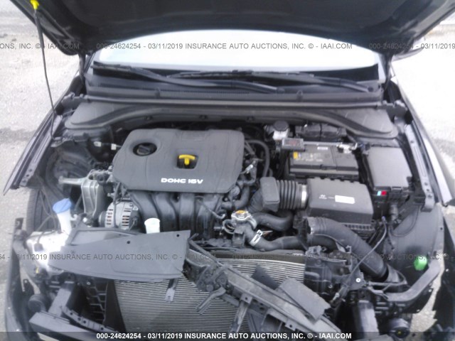 Photo 9 VIN: 5NPD84LF9HH175928 - HYUNDAI ELANTRA 