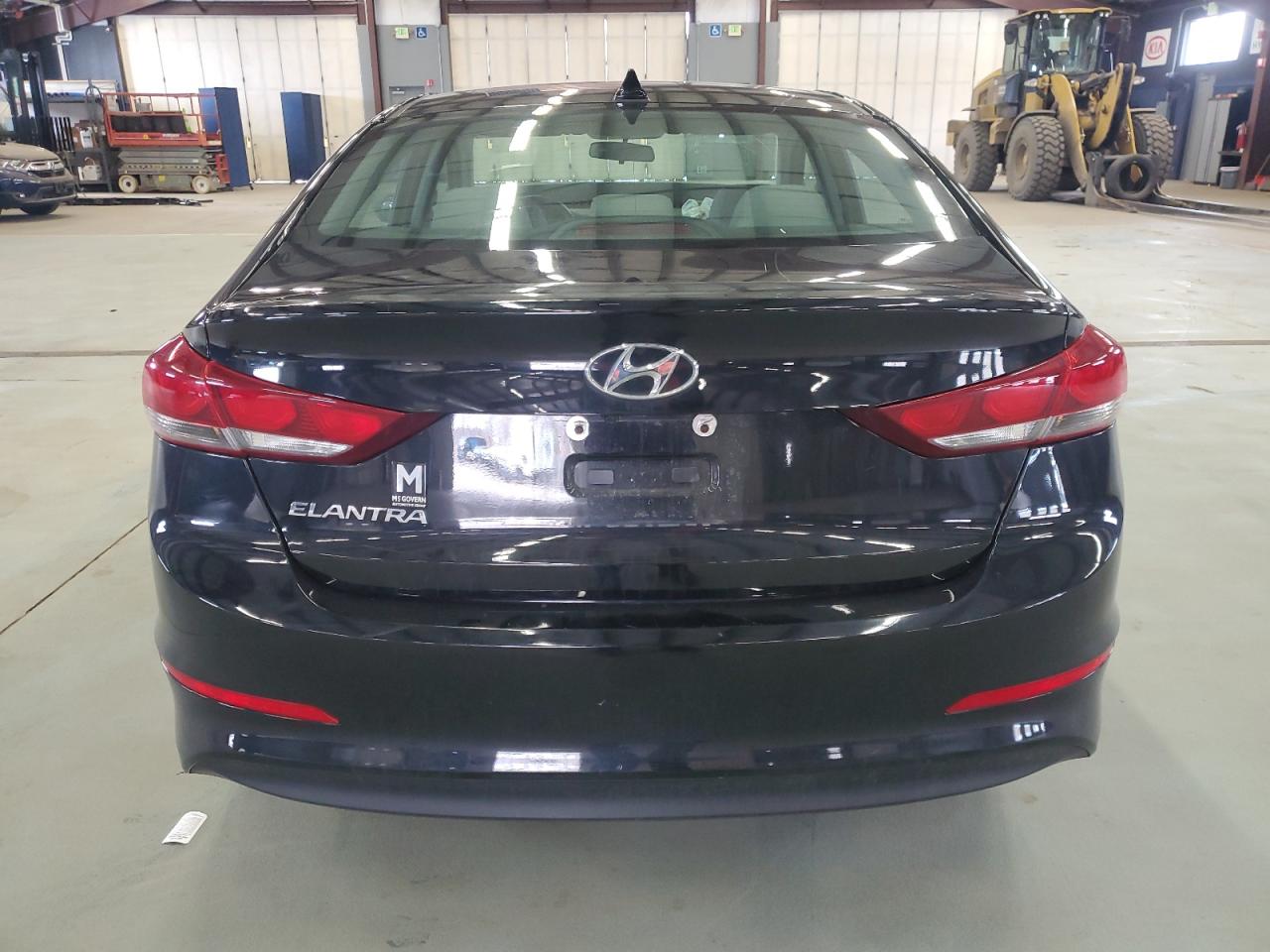 Photo 5 VIN: 5NPD84LF9HH178439 - HYUNDAI ELANTRA 