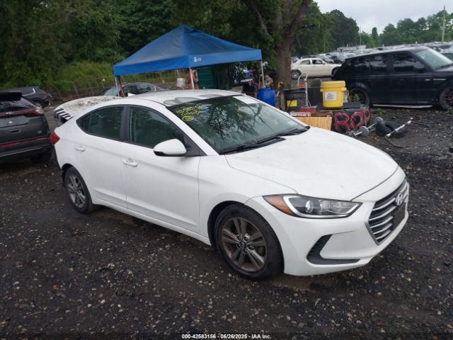 Photo 12 VIN: 5NPD84LF9HH186556 - HYUNDAI ELANTRA 