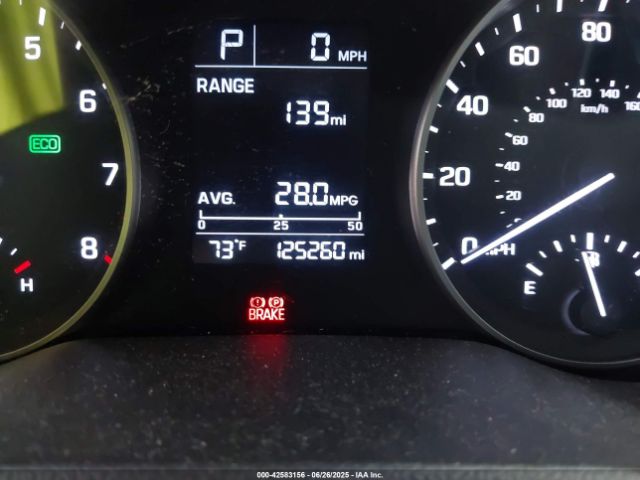 Photo 6 VIN: 5NPD84LF9HH186556 - HYUNDAI ELANTRA 