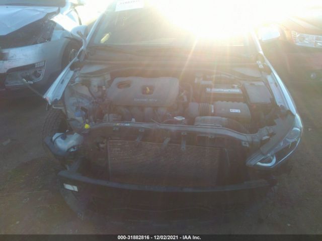 Photo 5 VIN: 5NPD84LF9HH210189 - HYUNDAI ELANTRA 