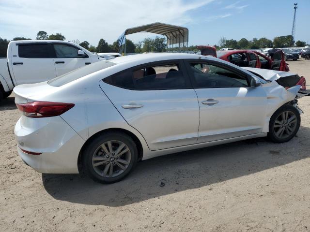 Photo 2 VIN: 5NPD84LF9JH221831 - HYUNDAI ELANTRA 