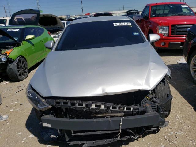 Photo 4 VIN: 5NPD84LF9JH223899 - HYUNDAI ELANTRA SE 