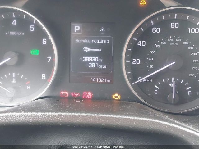 Photo 6 VIN: 5NPD84LF9JH230688 - HYUNDAI ELANTRA 