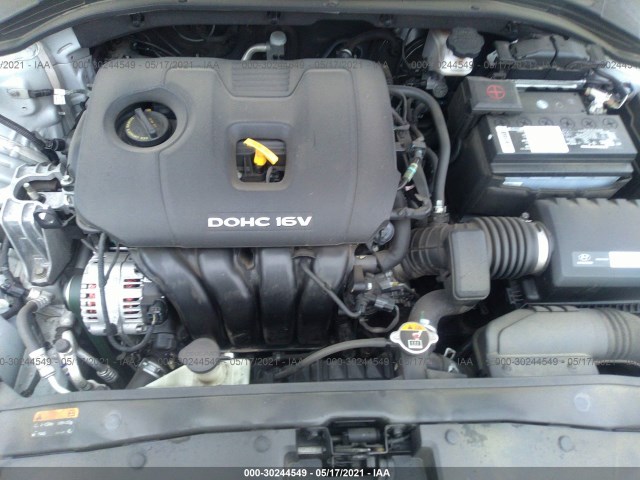 Photo 9 VIN: 5NPD84LF9JH235681 - HYUNDAI ELANTRA 