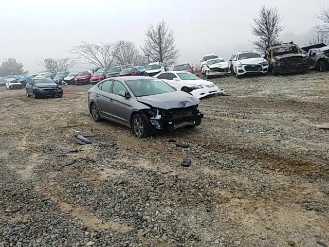 Photo 10 VIN: 5NPD84LF9JH248821 - HYUNDAI ELANTRA SE 