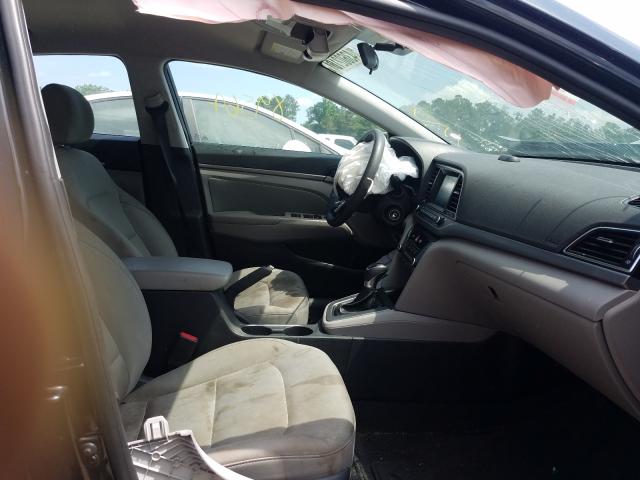 Photo 4 VIN: 5NPD84LF9JH257986 - HYUNDAI ELANTRA SE 