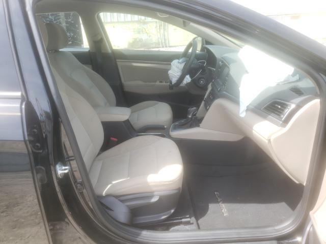 Photo 4 VIN: 5NPD84LF9JH266977 - HYUNDAI ELANTRA 