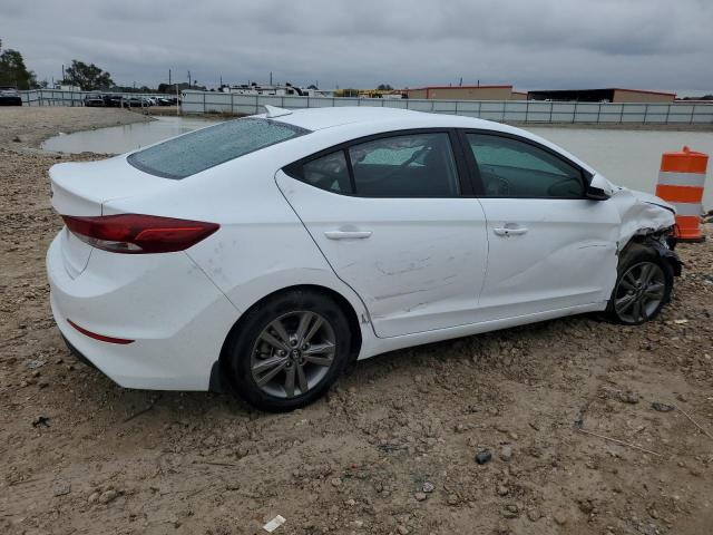 Photo 2 VIN: 5NPD84LF9JH269653 - HYUNDAI ELANTRA 