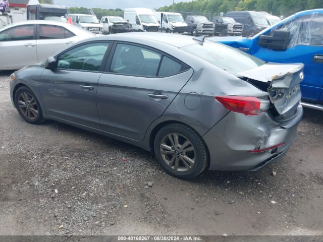 Photo 2 VIN: 5NPD84LF9JH295282 - HYUNDAI ELANTRA 