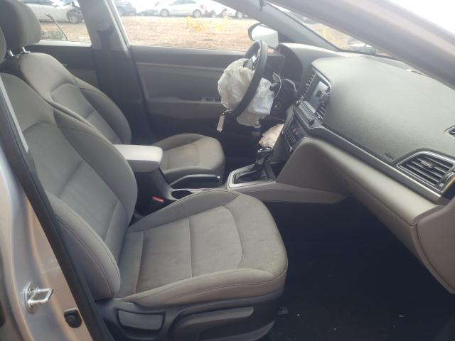 Photo 4 VIN: 5NPD84LF9JH295329 - HYUNDAI ELANTRA SE 