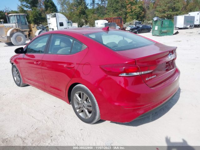 Photo 2 VIN: 5NPD84LF9JH298117 - HYUNDAI ELANTRA 