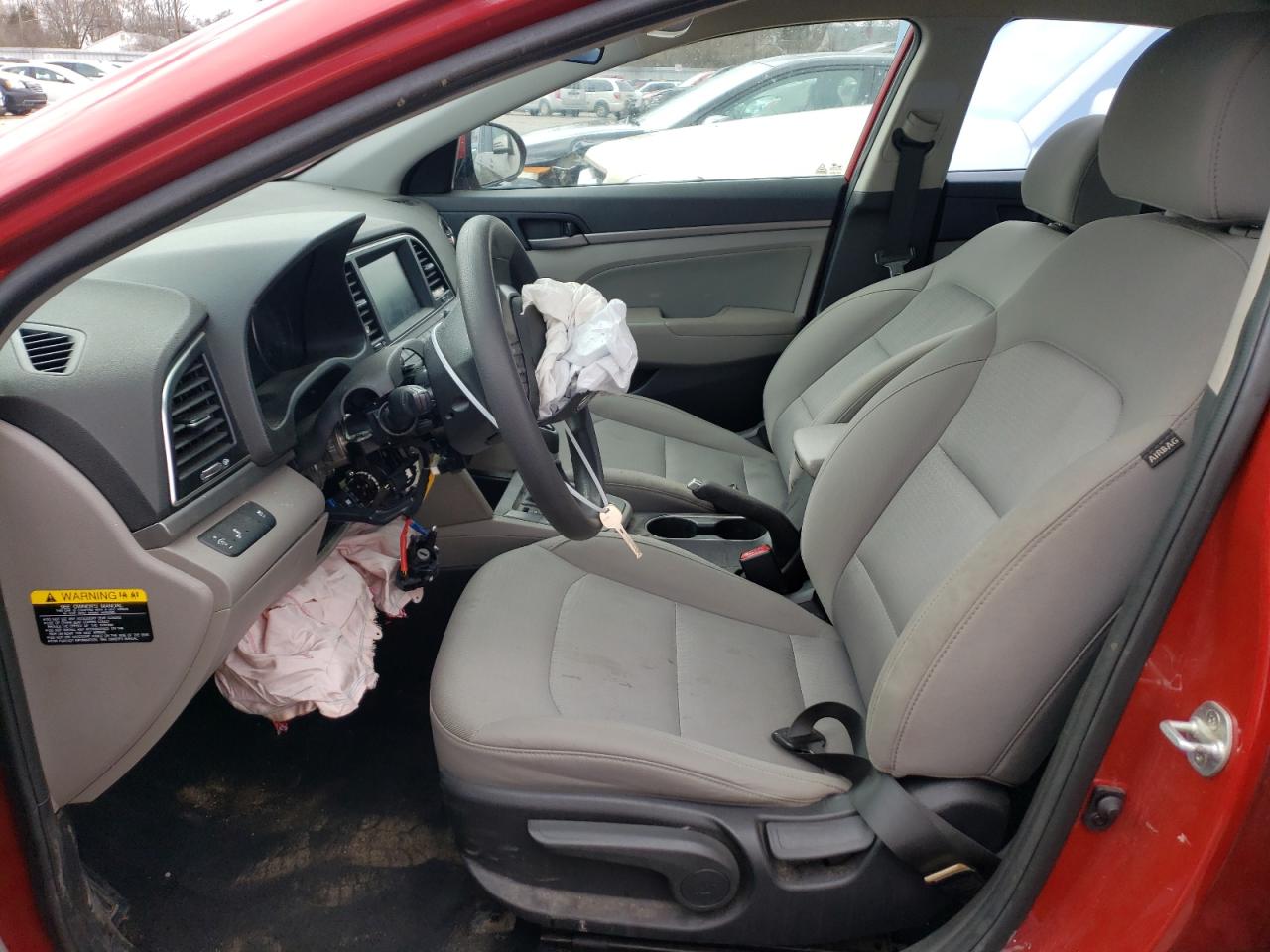 Photo 6 VIN: 5NPD84LF9JH298182 - HYUNDAI ELANTRA 