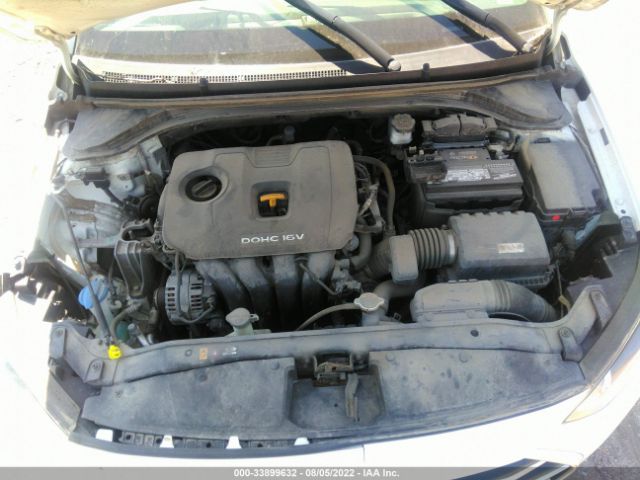 Photo 9 VIN: 5NPD84LF9JH299767 - HYUNDAI ELANTRA 