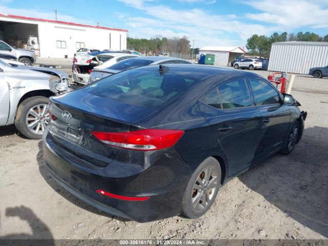 Photo 3 VIN: 5NPD84LF9JH301758 - HYUNDAI ELANTRA 